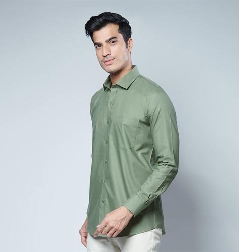 Men Classic Slim Fit Cotton Casual Shirt